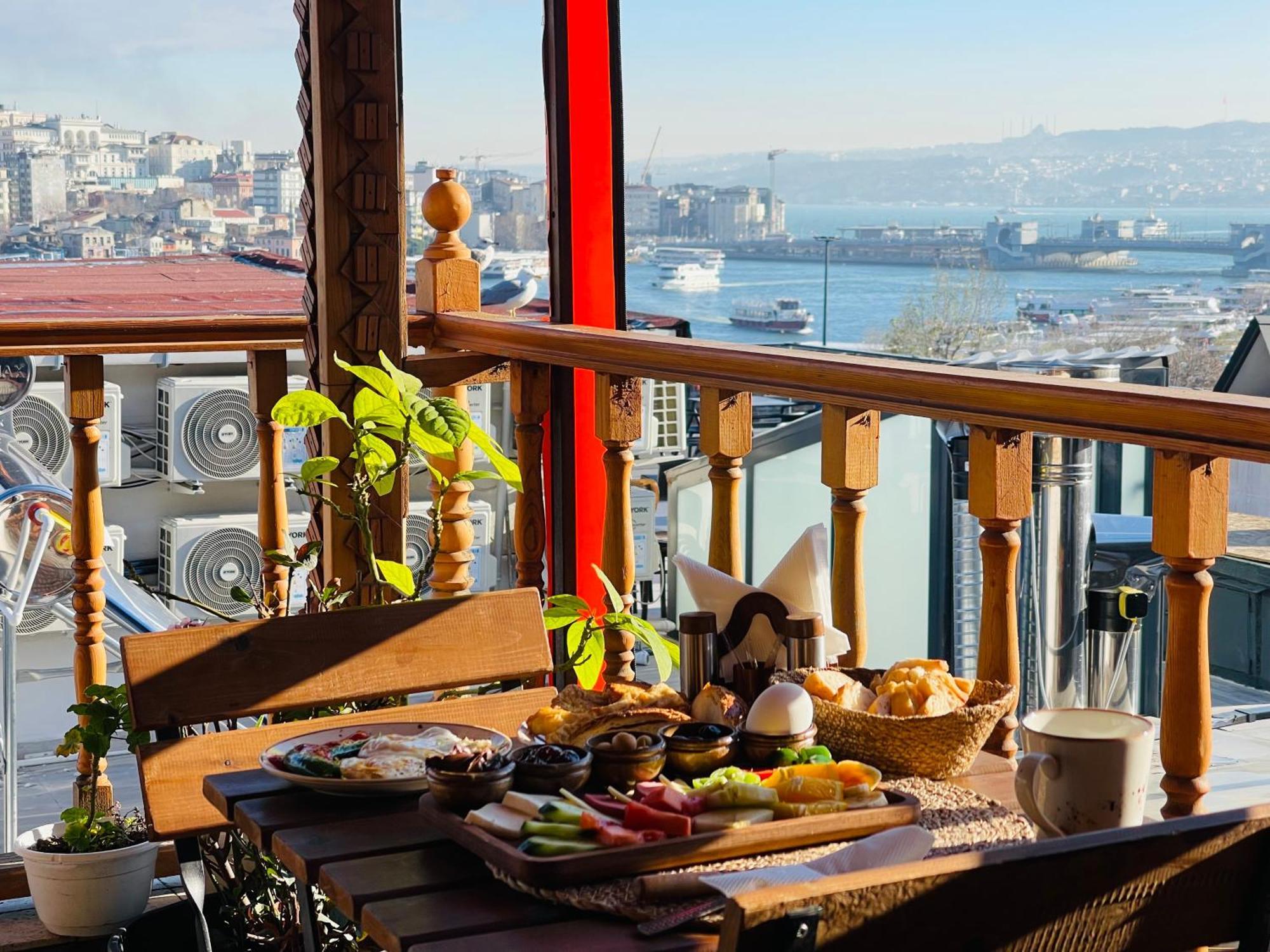 Astra Boutique Hotel Istanbul Exterior photo